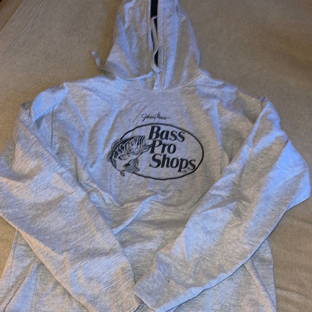 Bass pro shops hoodie